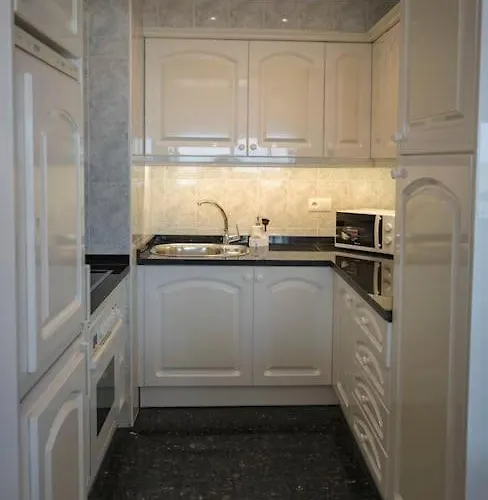 Apto Luminoso Vistas Al Mar, Parejas, Nomadas Dgtl Торремолинос