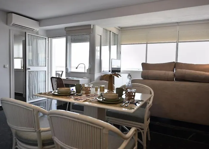 Apartamento Apto Luminoso Vistas Al Mar, Parejas, Nómadas Dgtl *